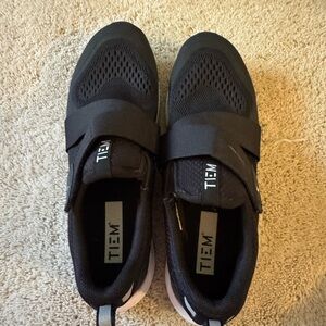 TIEM Black Cycling Shoes